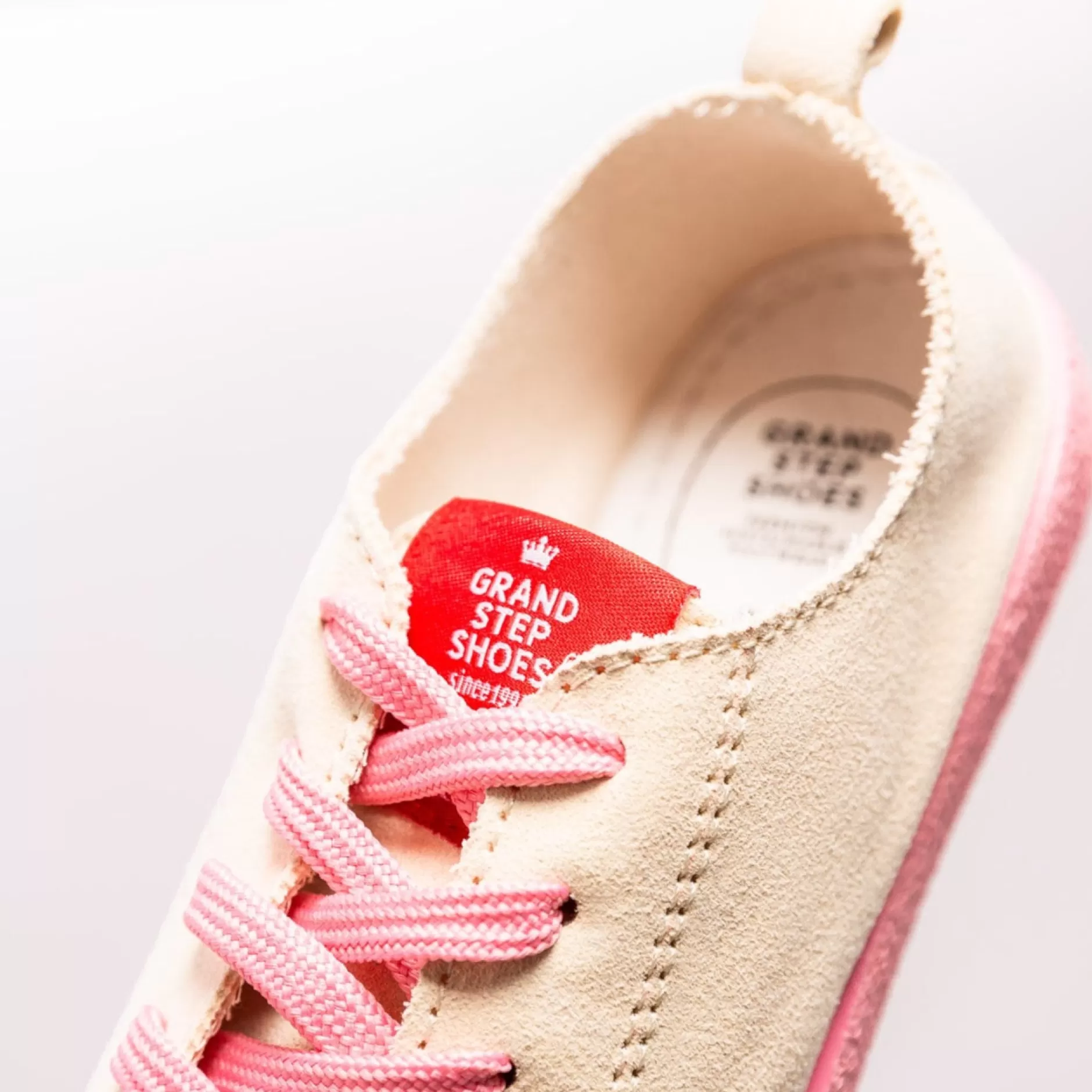 Sneakers*Grand Step Ava Suede Sneaker Pink