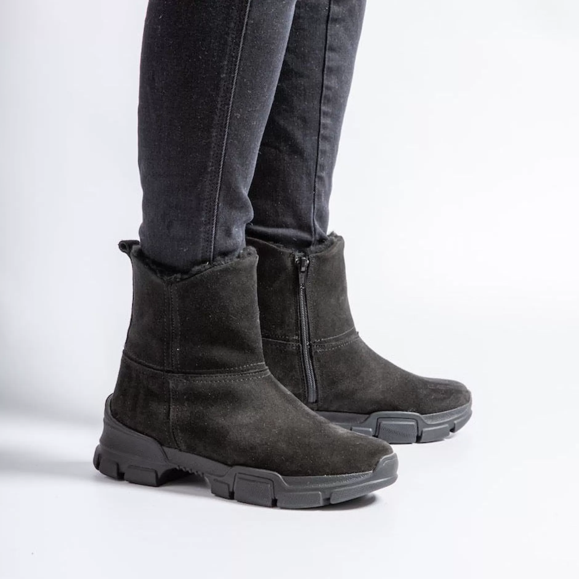 Boots*Grand Step Hero Black Bootie