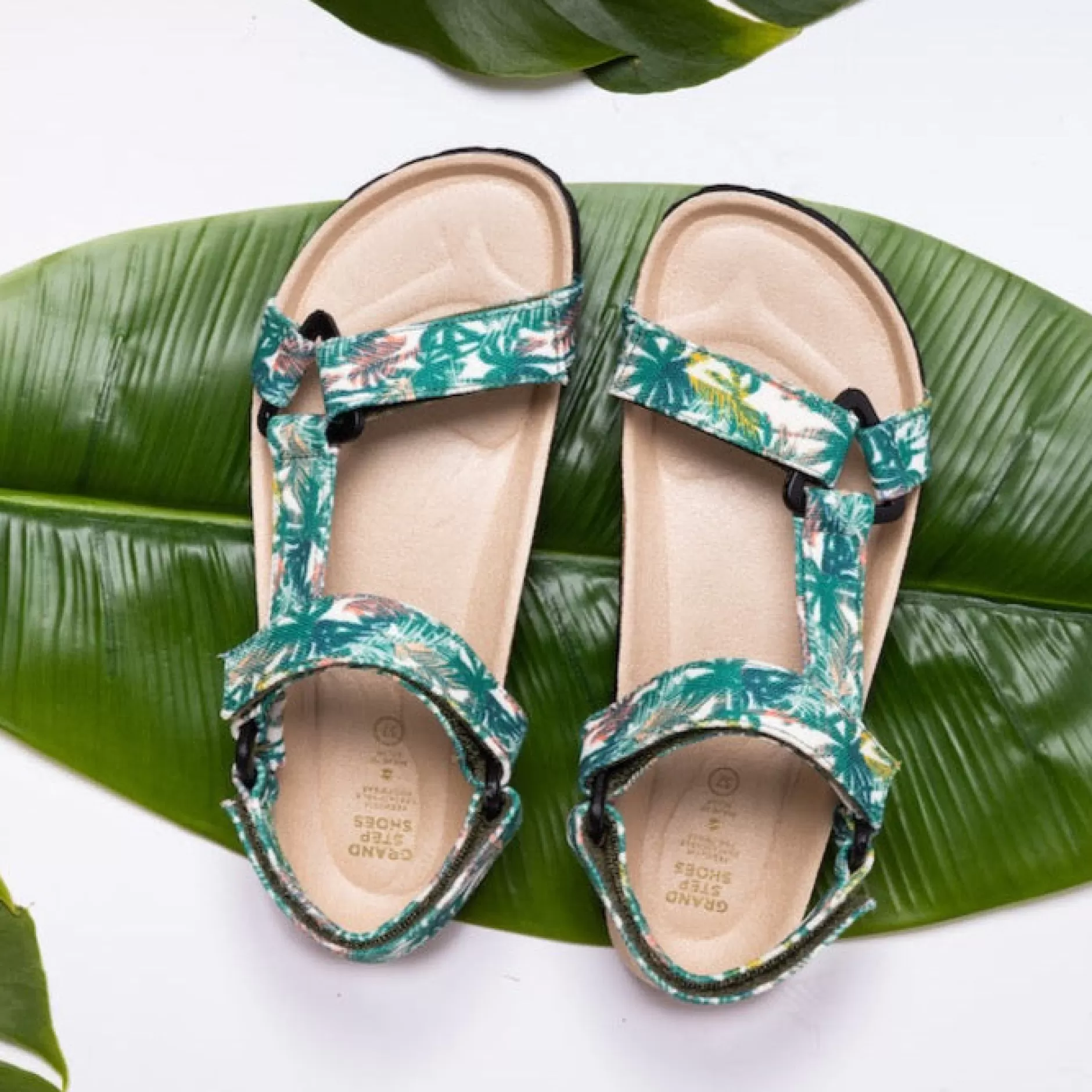 Shoes*Grand Step Leo Sandal Palms