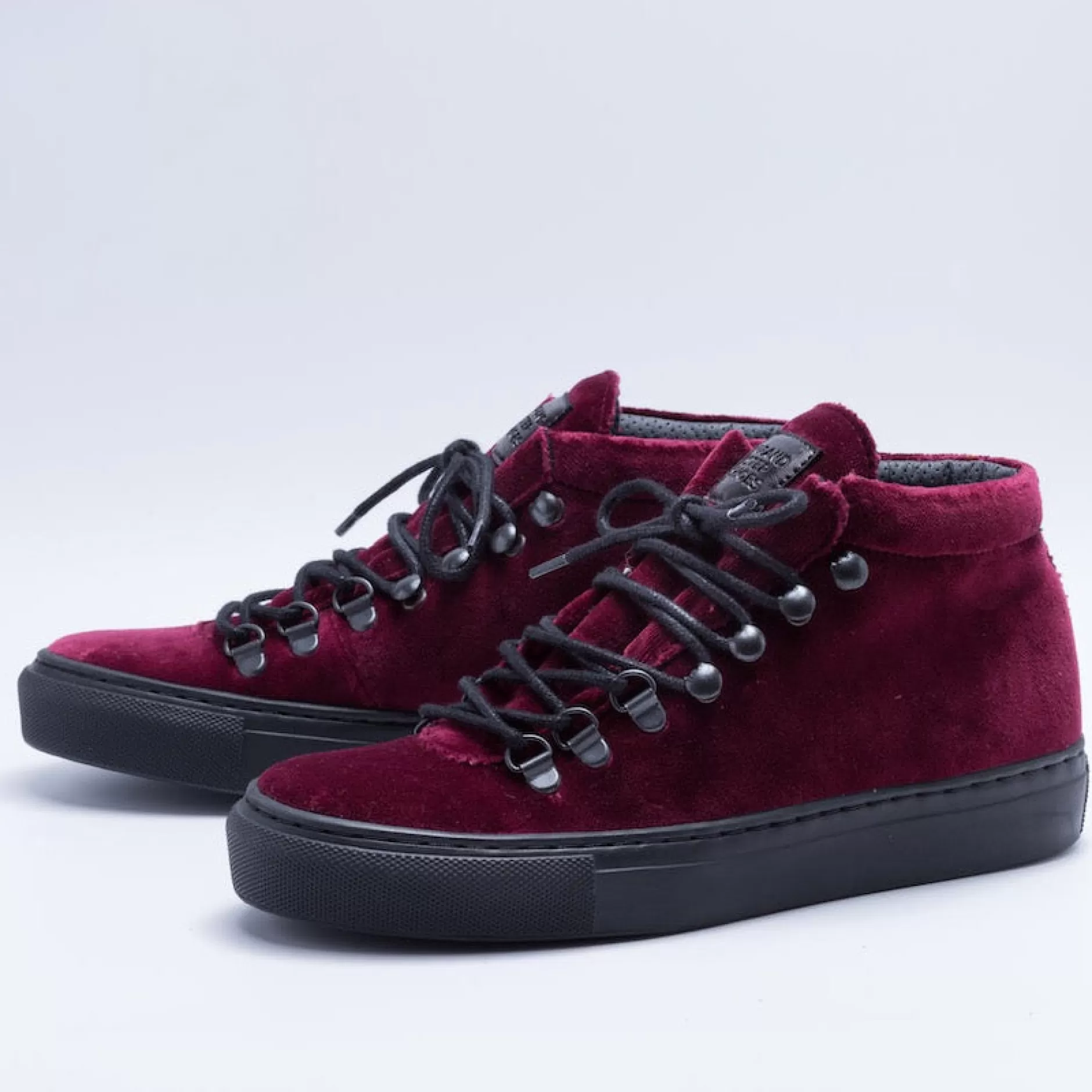 Sneakers*Grand Step Smilla Velvet Berry Sneaker