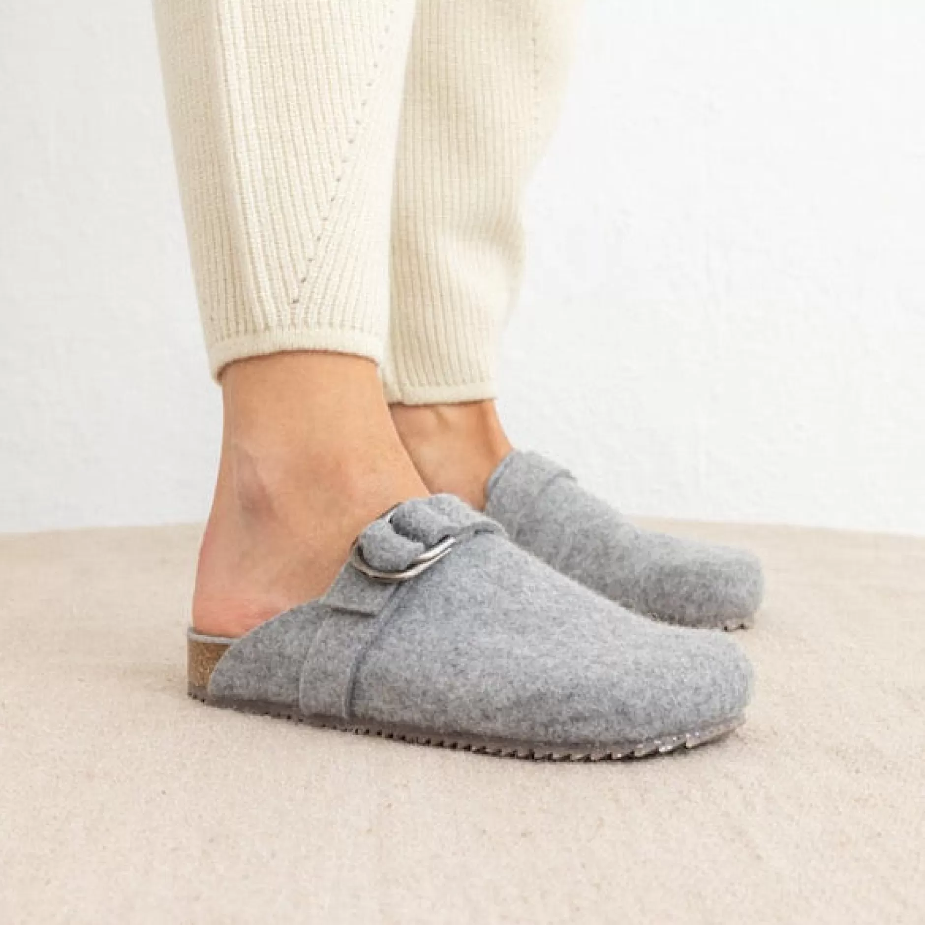 Sandals*Grand Step Uden Grey Wool Clog